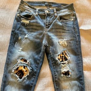 Judy Blue Leopard Jean